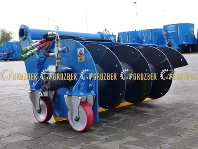 Кормопідштовхувач Кормопідштовхувач